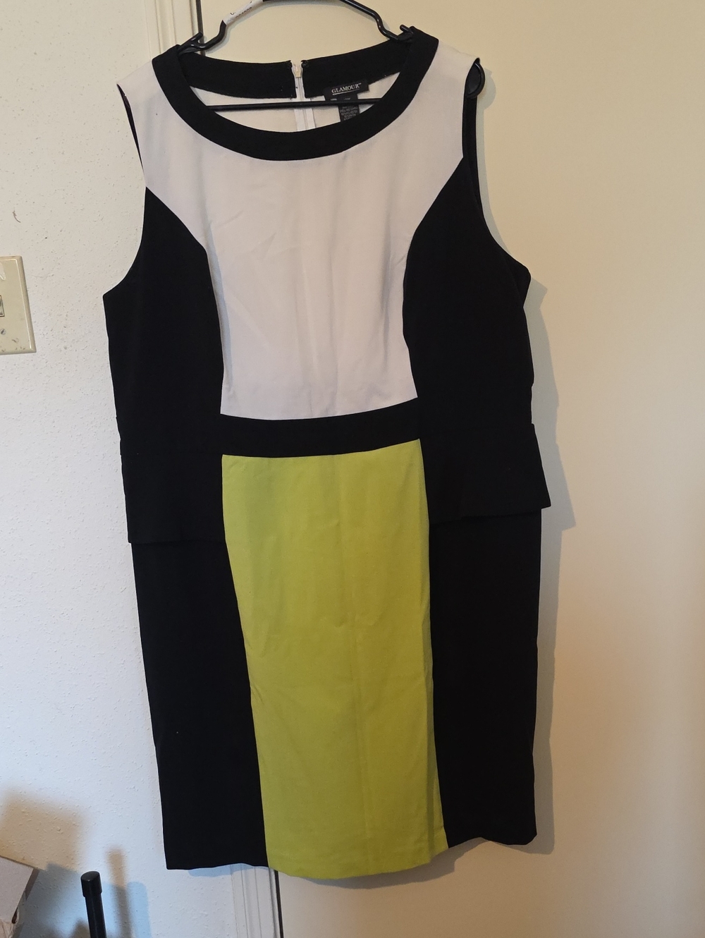 Glamour Color Block Midi Dress Black & Green Medium